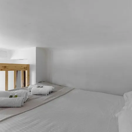 Cozy Study Room- Navigli -bocconi Naba Apartment *